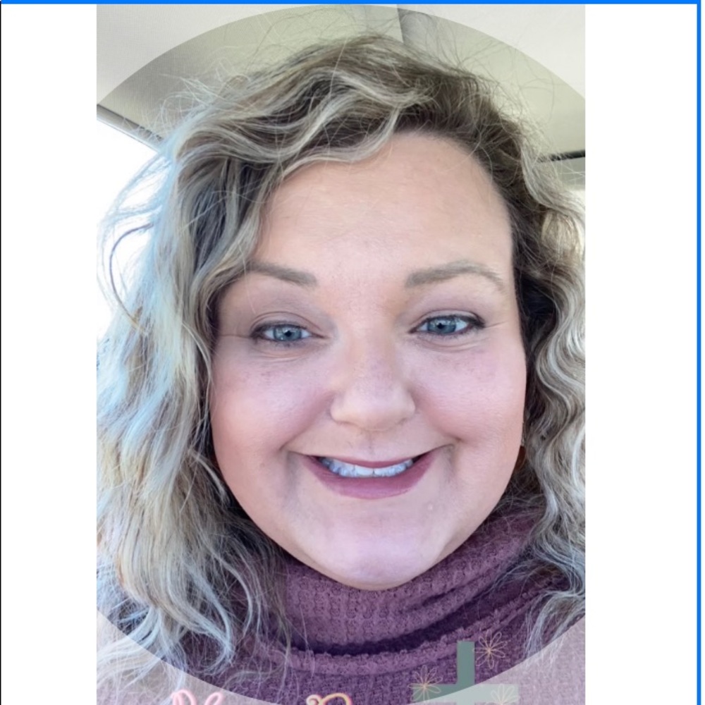 Meet your Posher, Regina